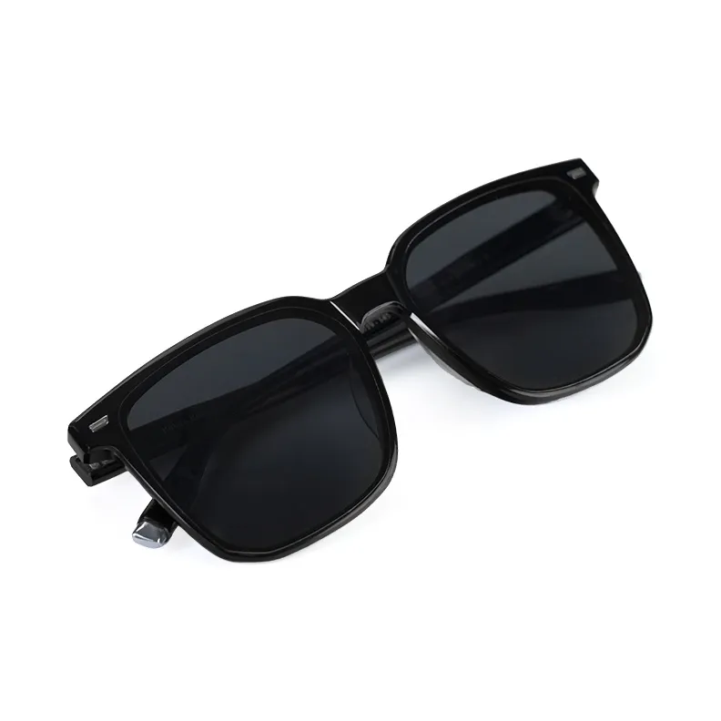 HELEN KELLER Plate Frame Rectangular Sunglasses Unisex-4