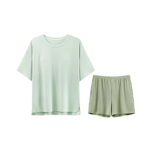 William Pajama Set Women's Image Color