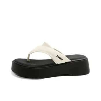 Budding Bear Flip Flops Women's