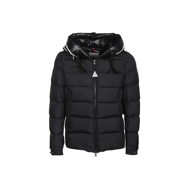 Moncler Logo Patch Zipped Puffer Gilet-0
