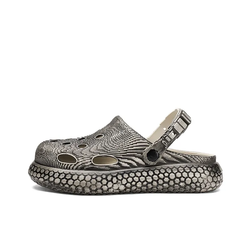 Darcy Sen Ji Scale Clogs Unisex-8