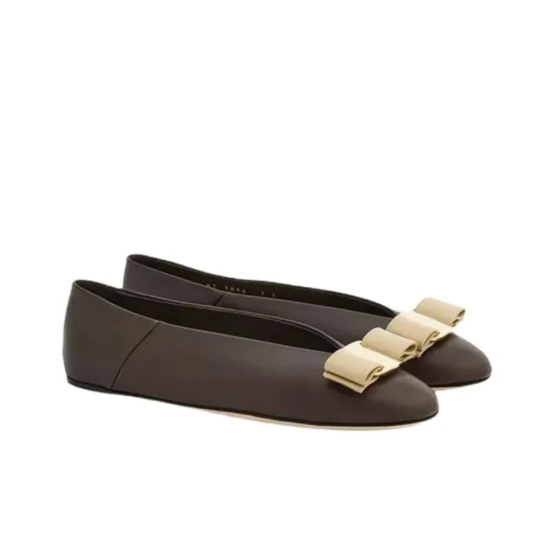 FERRAGAMO Vara Casual Single Shoes Women's Brown-2