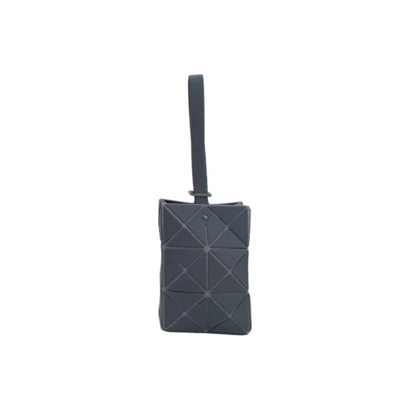 ISSEY MIYAKE Vinyl Chloride Resin Wallet Key Pouch Handbag Mini Women's Gray-3