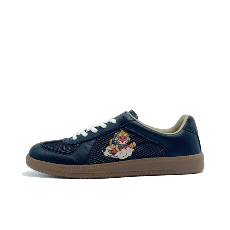 PAIN OR PLEASURE Low Top Skateboard Shoes Unisex Black Blue-0