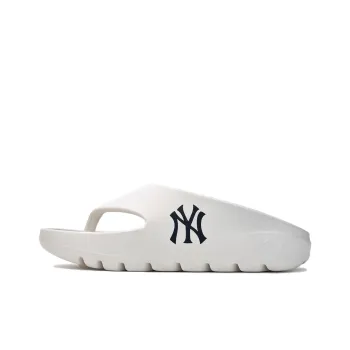 MLB New York Yankees Abrasion Resistant Slip Resistant Flip Flops Unisex White