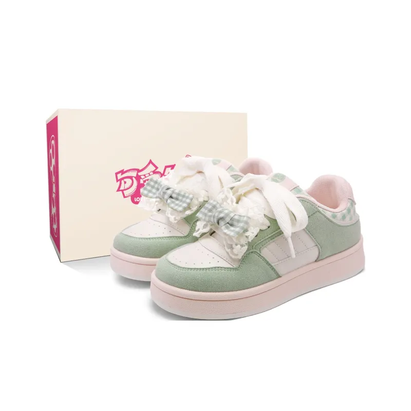 Lovely You Lightweight Anti Slip Low Top Skateboard Shoes Women's-15