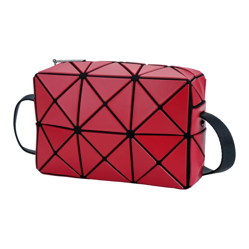 ISSEY MIYAKE Polyvinyl Chloride Resin Shoulder Bag Regular Women's Red-1