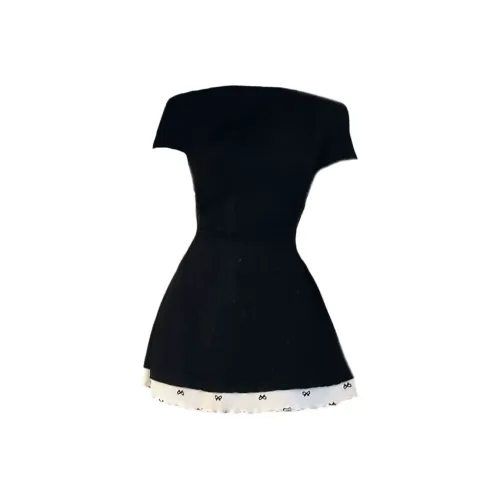 MTHE Short Sleeved Dress Women's Black