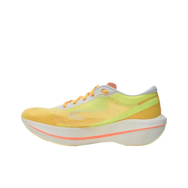 DECATHLON KD900X.2 Low Top Running Shoes Women's Neon Yellow-1