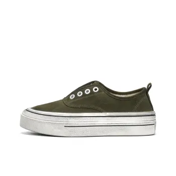 CROOKED CARD Slip Resistant Height Increasing Abrasion Resistant Low Top Skateboard Shoes Women's