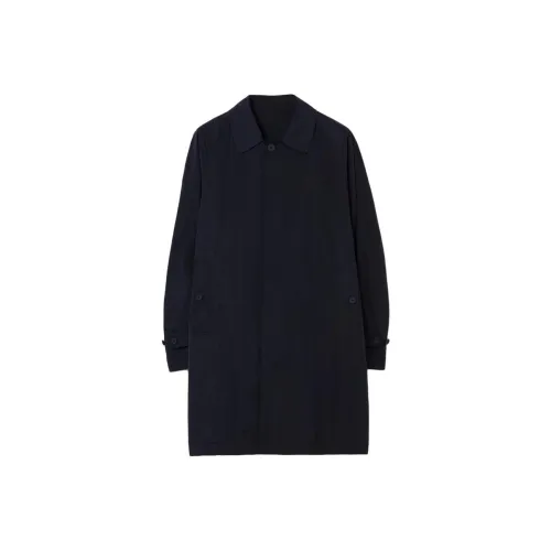 Burberry Single breasted Logo Patch Coat