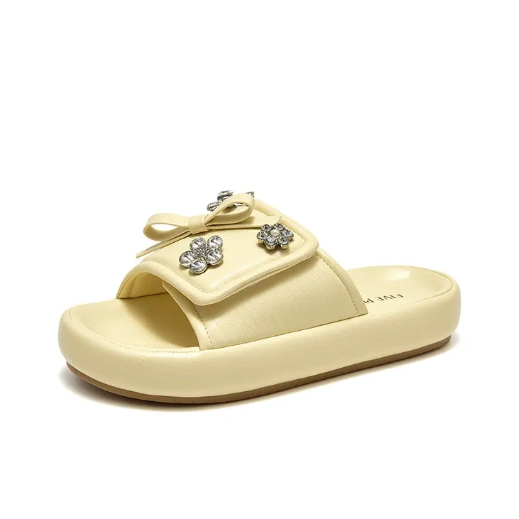 FIVE PLUS Rhinestone Slip Resistant Slide Slippers Women's-8