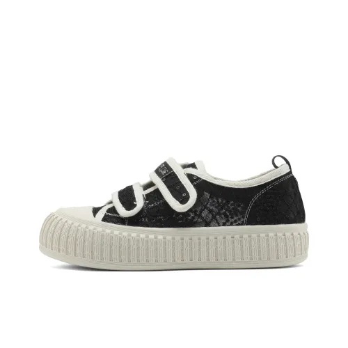 FIVE PLUS Low Top Skateboard Shoes Women's