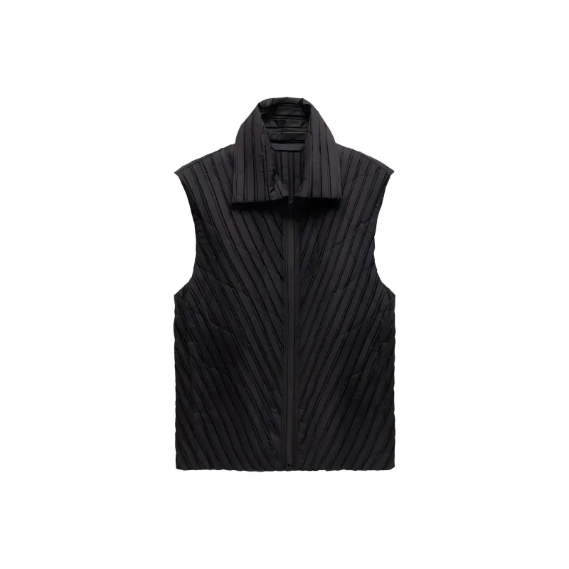 Homme Plissé Issey Miyake Pleated Zip up Gilet-0