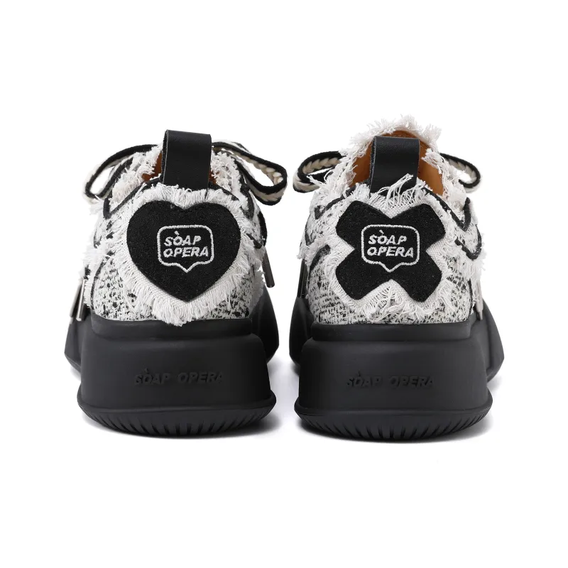 SOAP OPERA Basic Collection Anti Slip And Wear Resistant Height Increasing Low Top Canvas Shoes Unisex Black White-5