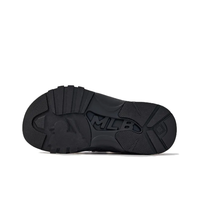 MLB New York Yankees Slip Resistant And Breathable River Trekking Shoes Unisex Black-6