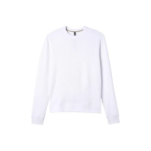 Vuori T Shirts Men