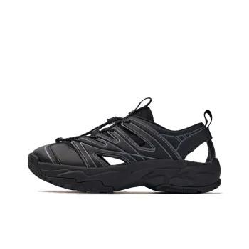 MLB New York Yankees Slip Resistant And Breathable River Trekking Shoes Unisex Black