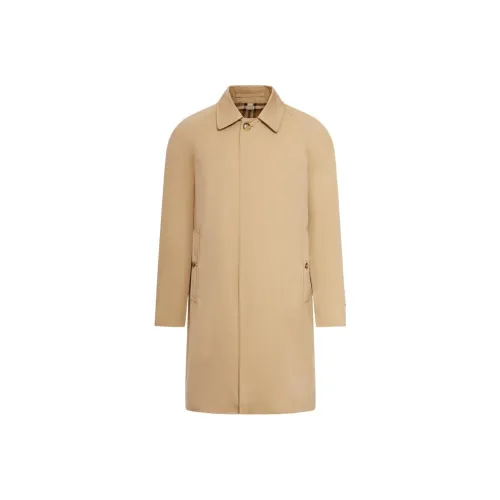 Burberry Long Sleeved Buttoned Trench Coat