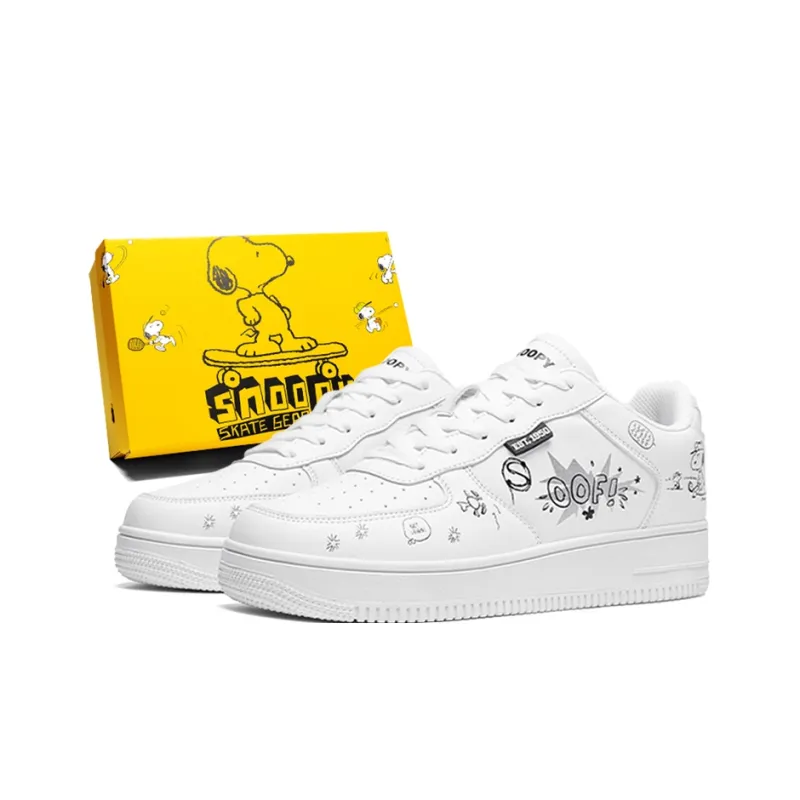 SNOOPY Abrasion Resistant Height Increasing Low Top Skateboard Shoes Unisex White-0