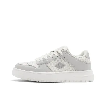 K bird Cushioning Abrasion Resistant Lightweight Low Top Skateboard Shoes Women's