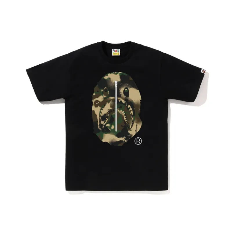 A BATHING APE ® Camouflage graphic T shirt-0