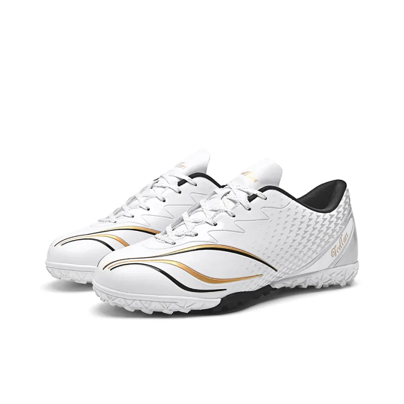 TCELLARS Soccer Shoes Men Low Top-1