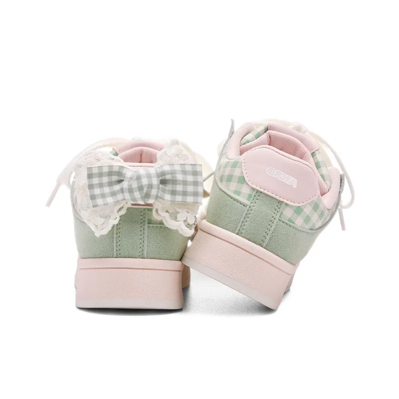 Lovely You Lightweight Anti Slip Low Top Skateboard Shoes Women's-19