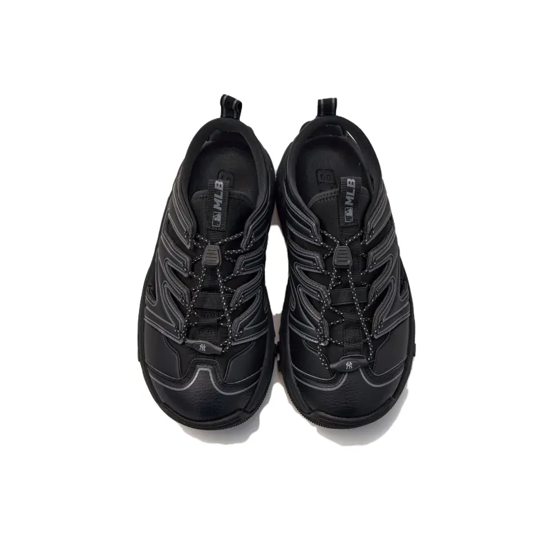 MLB New York Yankees Slip Resistant And Breathable River Trekking Shoes Unisex Black-4