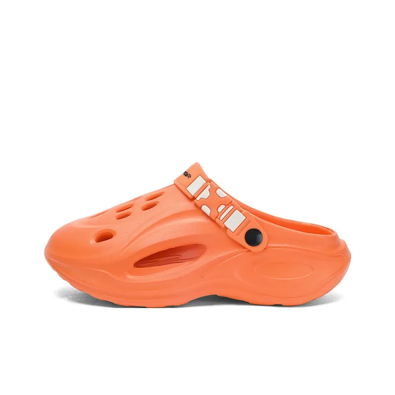 Budding Bear Clogs Men-9
