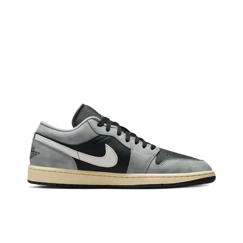 Jordan 1 Low Light Smoke Grey Off Noir-1