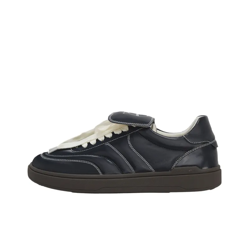 URBAN REVIVO Low Top Casual Shoes Men's Black-0