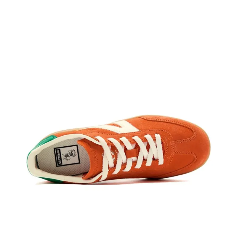 QIAODAN Non slip Lightweight Low Top Skateboard Shoes Women's Orange-2