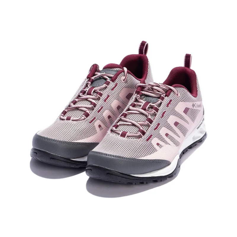 Columbia Vapor Vent Shock Absorbers With Slip Resistant Features Low Top Hiking Shoes Women's Pink-2
