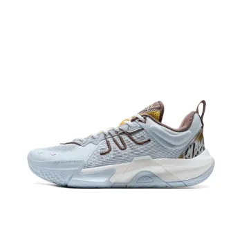 XTEP Anti Slip Wear Resistant Low Top Basketball Shoes Men's Blue Brown