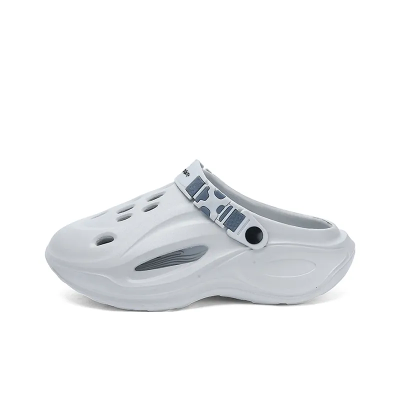 Budding Bear Clogs Men-12
