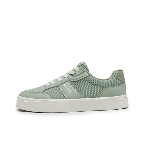 Warrior Slip Resistant, Lightweight, And Breathable Low Top Skateboard Shoes Men's Light Green