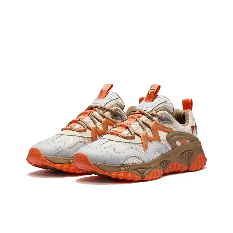 FILA FUSION FREEROAM Hiking Shoes Breathable And Lightweight Low Top Casual Shoes Men's Milk White-2