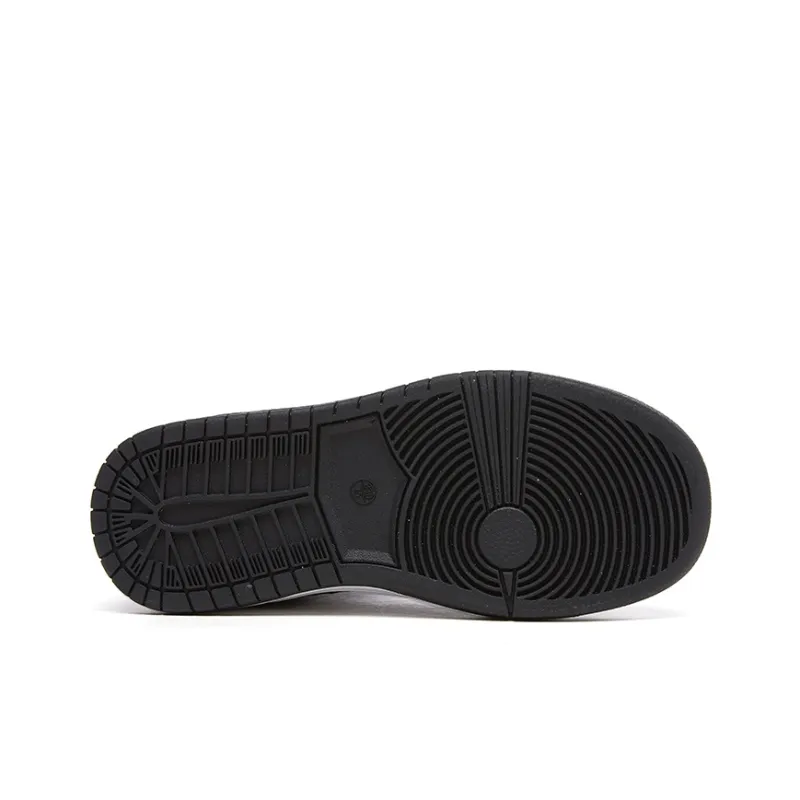 BENZI Low Top Skateboard Shoes Unisex Black-4