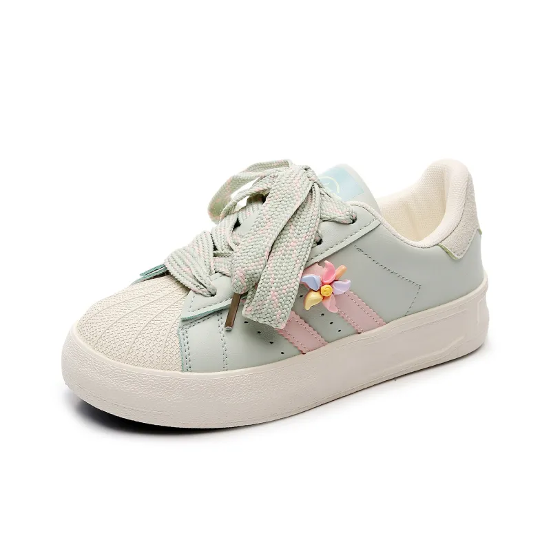 Feiyue Girly Heart Series Abrasion Resistant, Lightweight, And Breathable Low Top Skateboard Shoes Women's-1