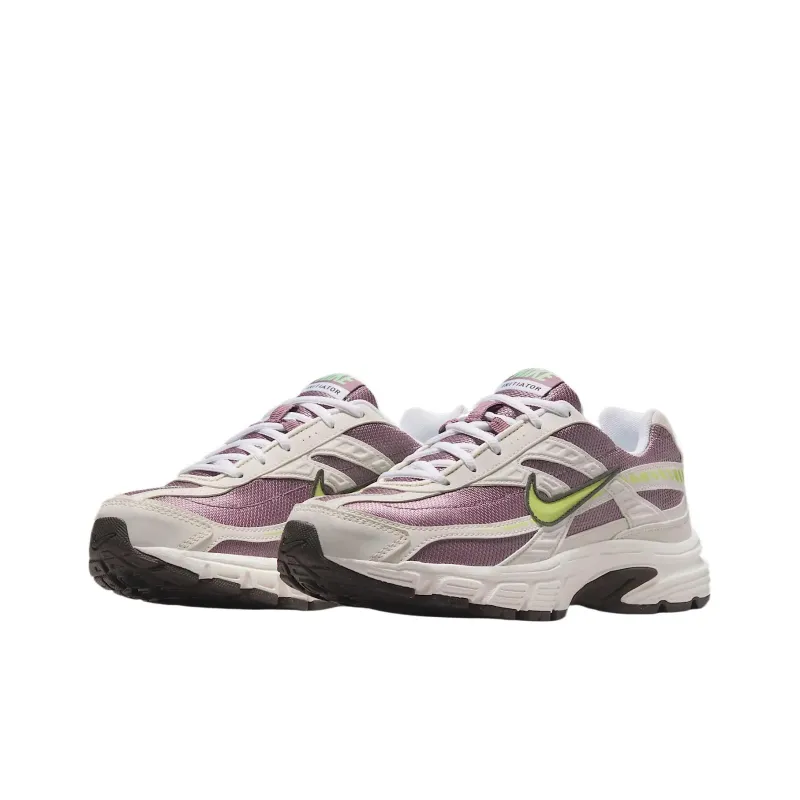 Nike Initiator Low Top Running Shoes Women's White Red-2