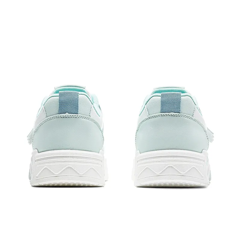 Warrior Lightweight And Breathable Low Top Skateboard Shoes Women's Light Green White-5