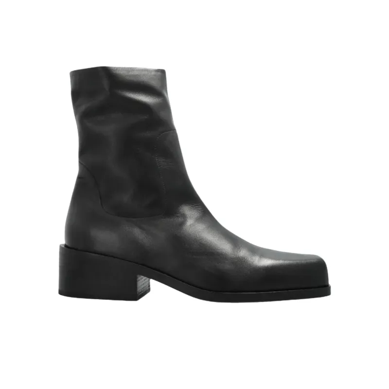 Marsèll Square Toe Zipped Boots-1