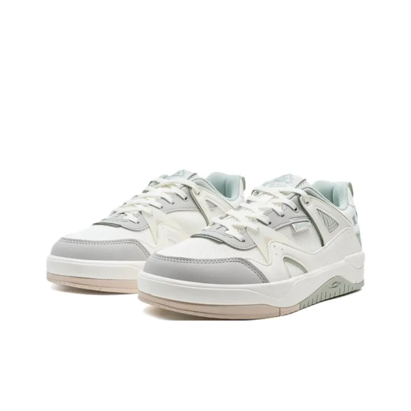 XTEP Hydrogen Pine Anti Slip Wear Resistant Mid Top Skateboard Shoes Women's White Gray Green-1