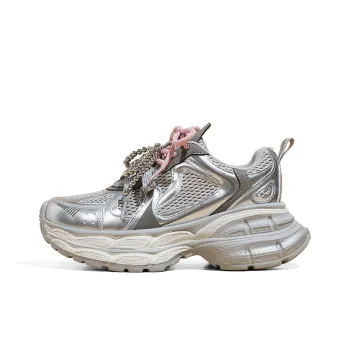 A Poinsettia Princess Low Top Chunky Sneakers Women's Silver
