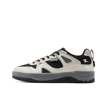 XTEP Hydrogen Pine Anti Slip Wear Resistant Low Top Skateboard Shoes Women's Beige Black