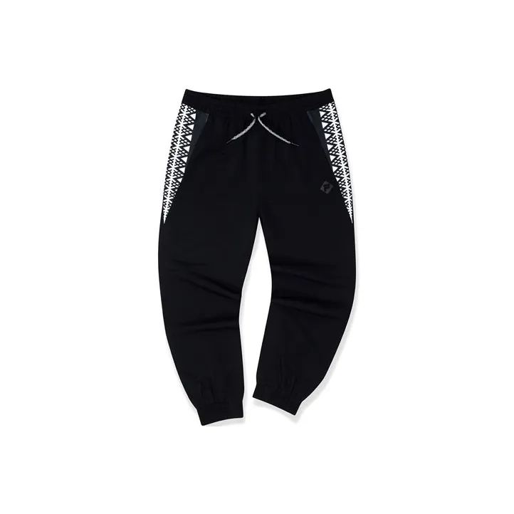 White Mountaineering X FILA FUSION FILA FUSION Hakusan L Collaboration Collection Knitted Sweatpants Men Pitch Black-0