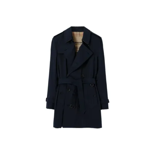 Burberry Kensington Heritage Trench Coat