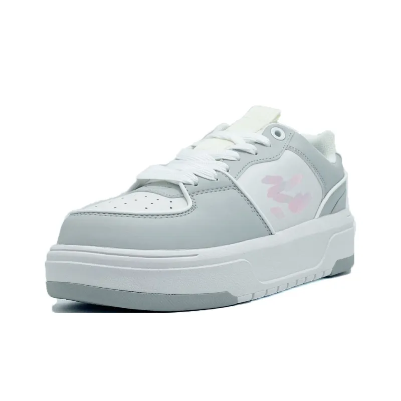 PAIN OR PLEASURE Low Top Skateboard Shoes Unisex Gray-1
