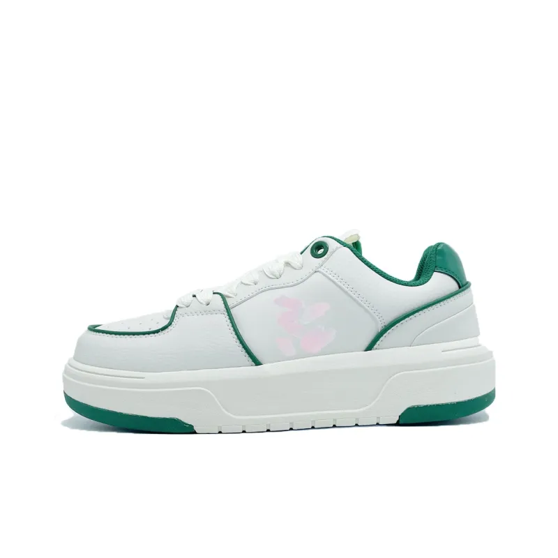 PAIN OR PLEASURE Low Top Skateboard Shoes Unisex White Green-0